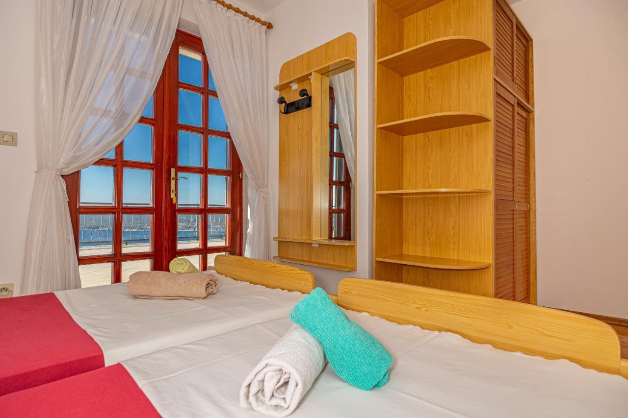 Apartments Francoise Криквеница Екстериор снимка