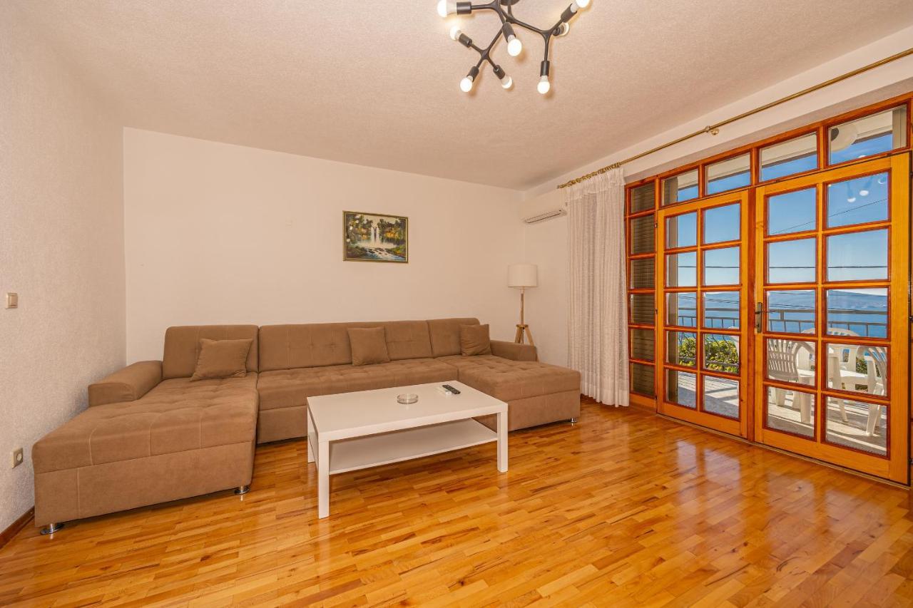 Apartments Francoise Криквеница Екстериор снимка