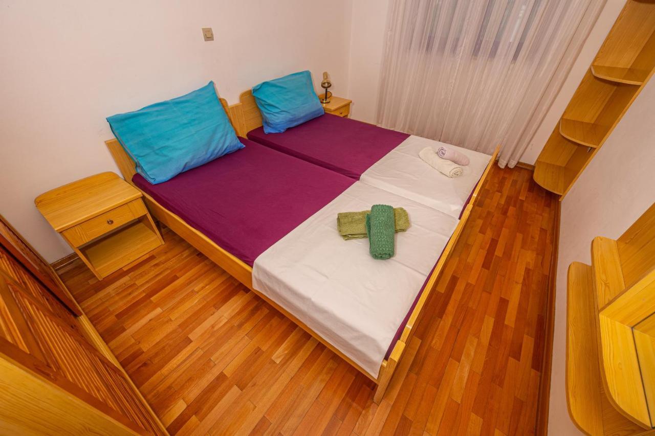 Apartments Francoise Криквеница Екстериор снимка