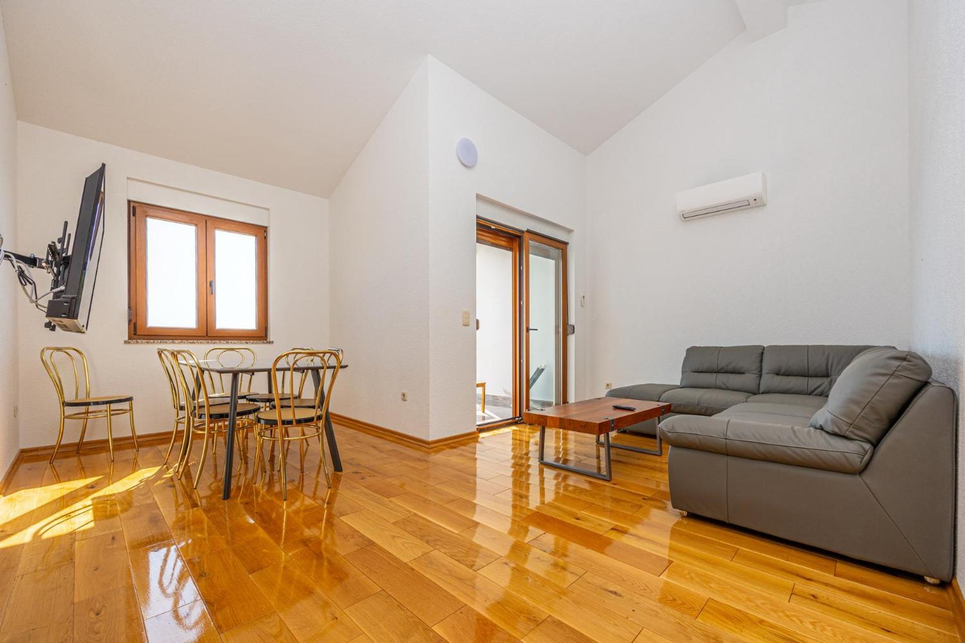 Apartments Francoise Криквеница Екстериор снимка