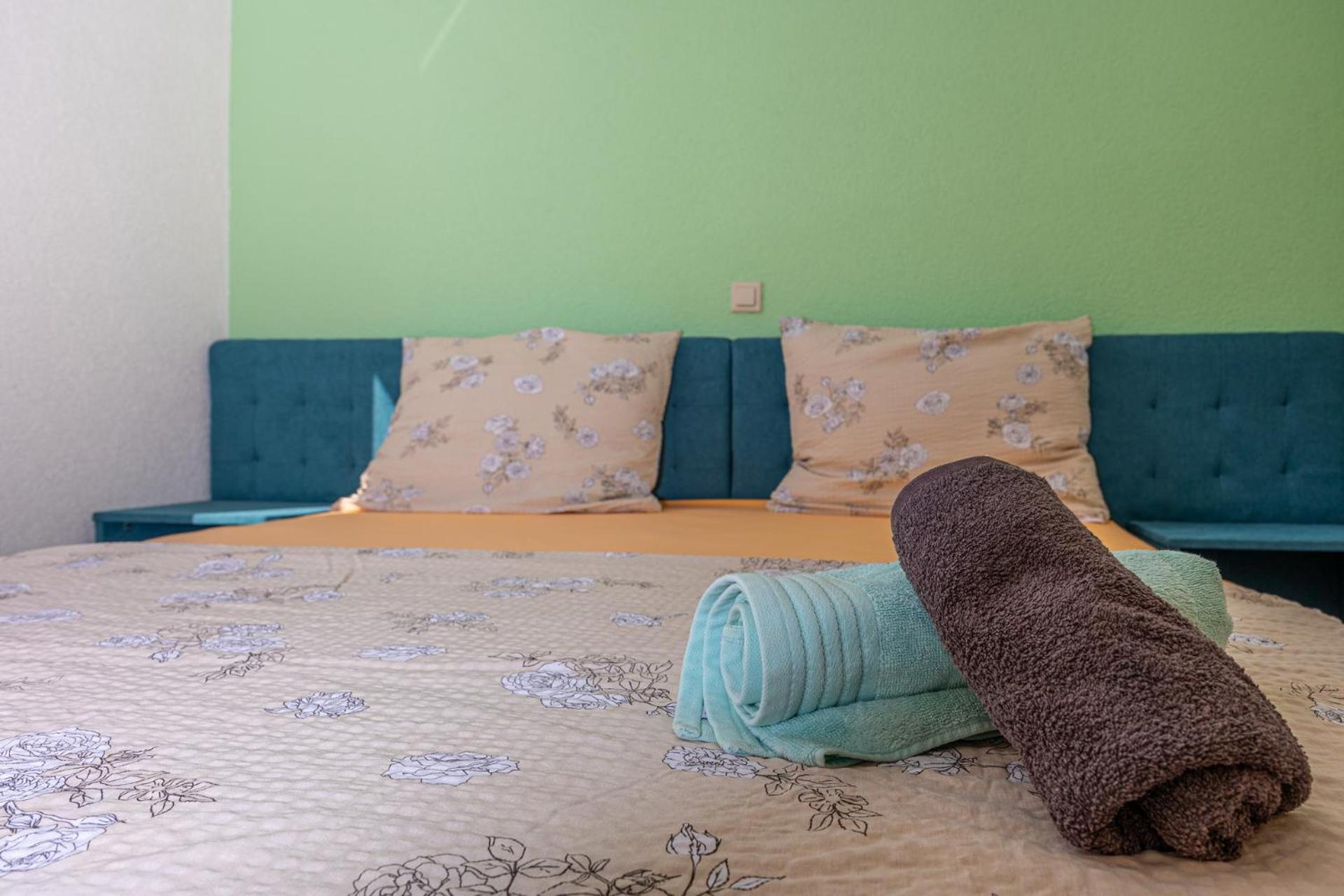 Apartments Francoise Криквеница Екстериор снимка