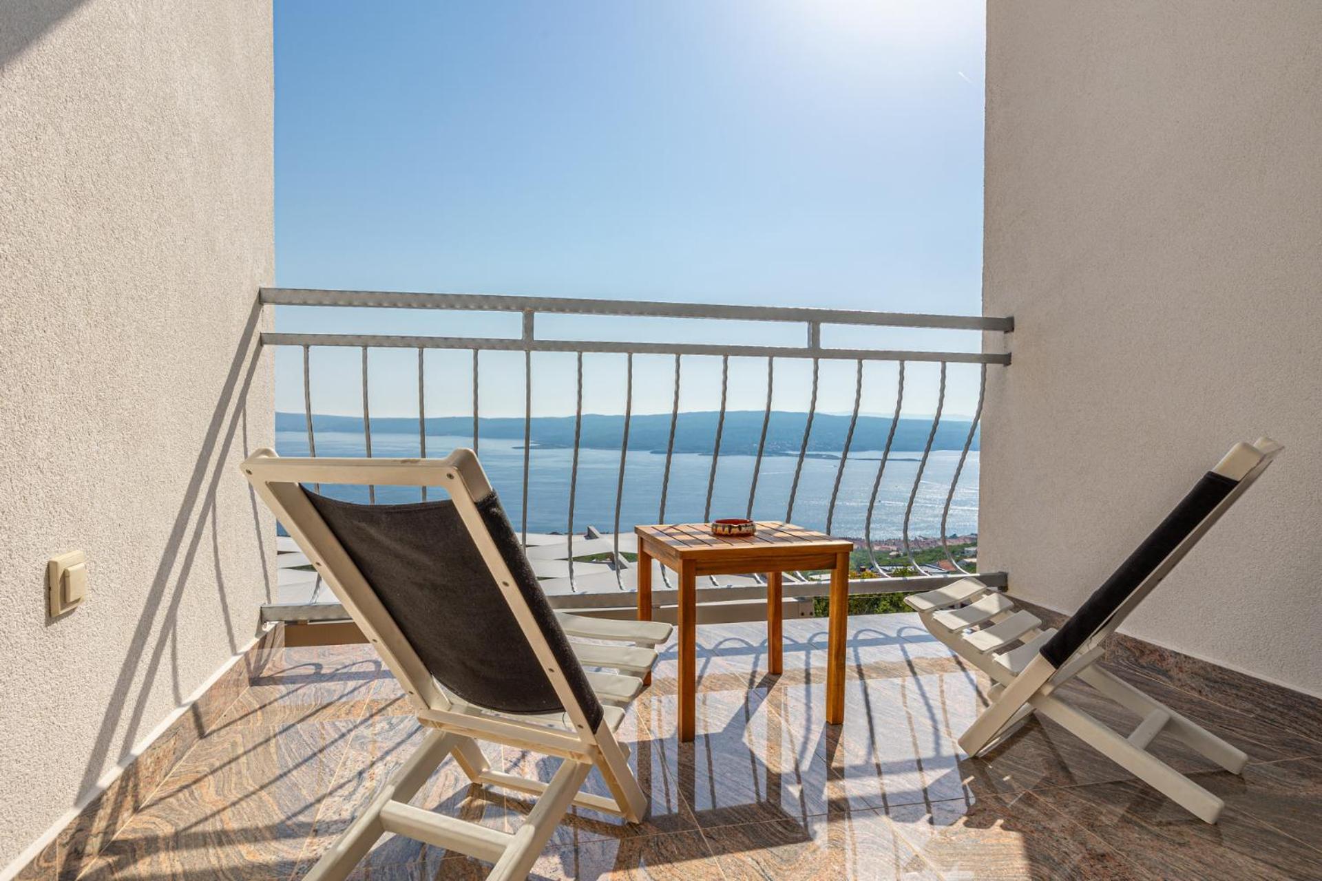 Apartments Francoise Криквеница Екстериор снимка